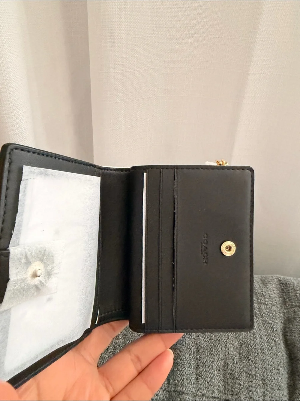Coach Snap Wallet - Picture 4 of 4